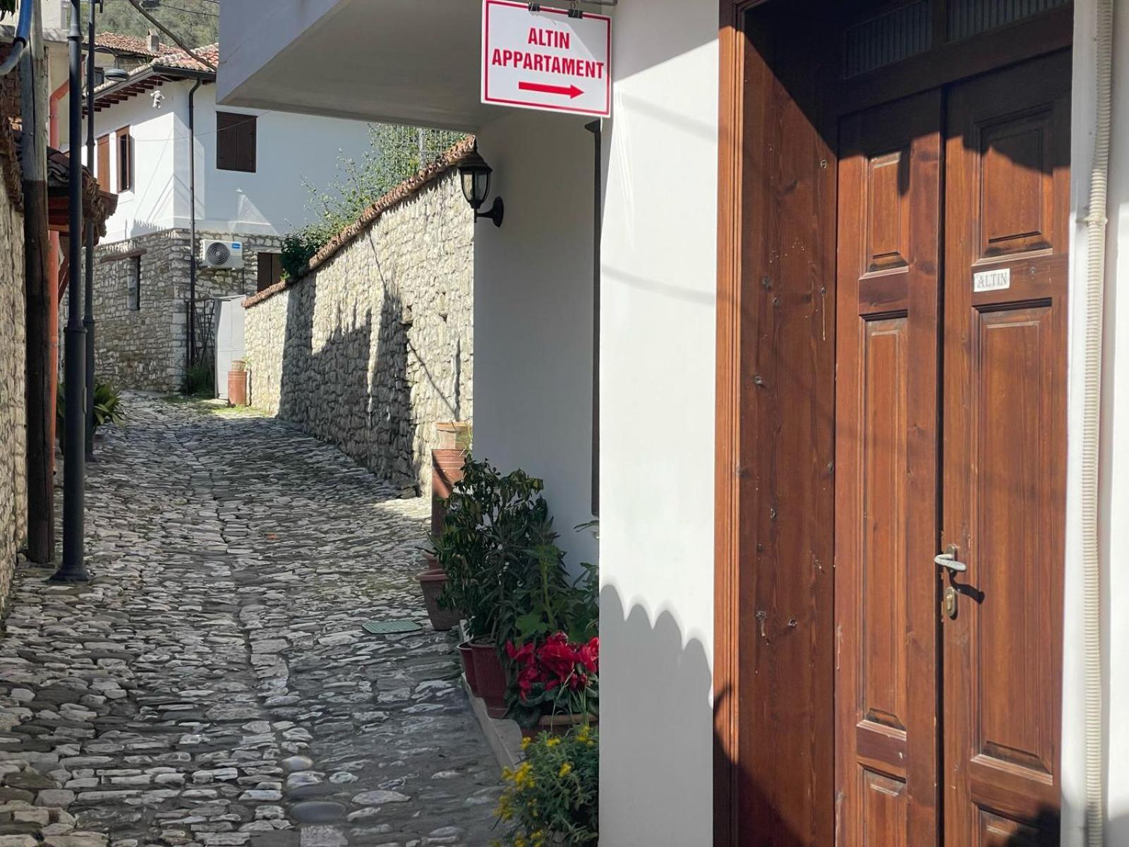 Apartman Altin In Old Town *